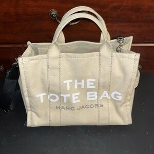 Marc Jacob’s medium tote bag